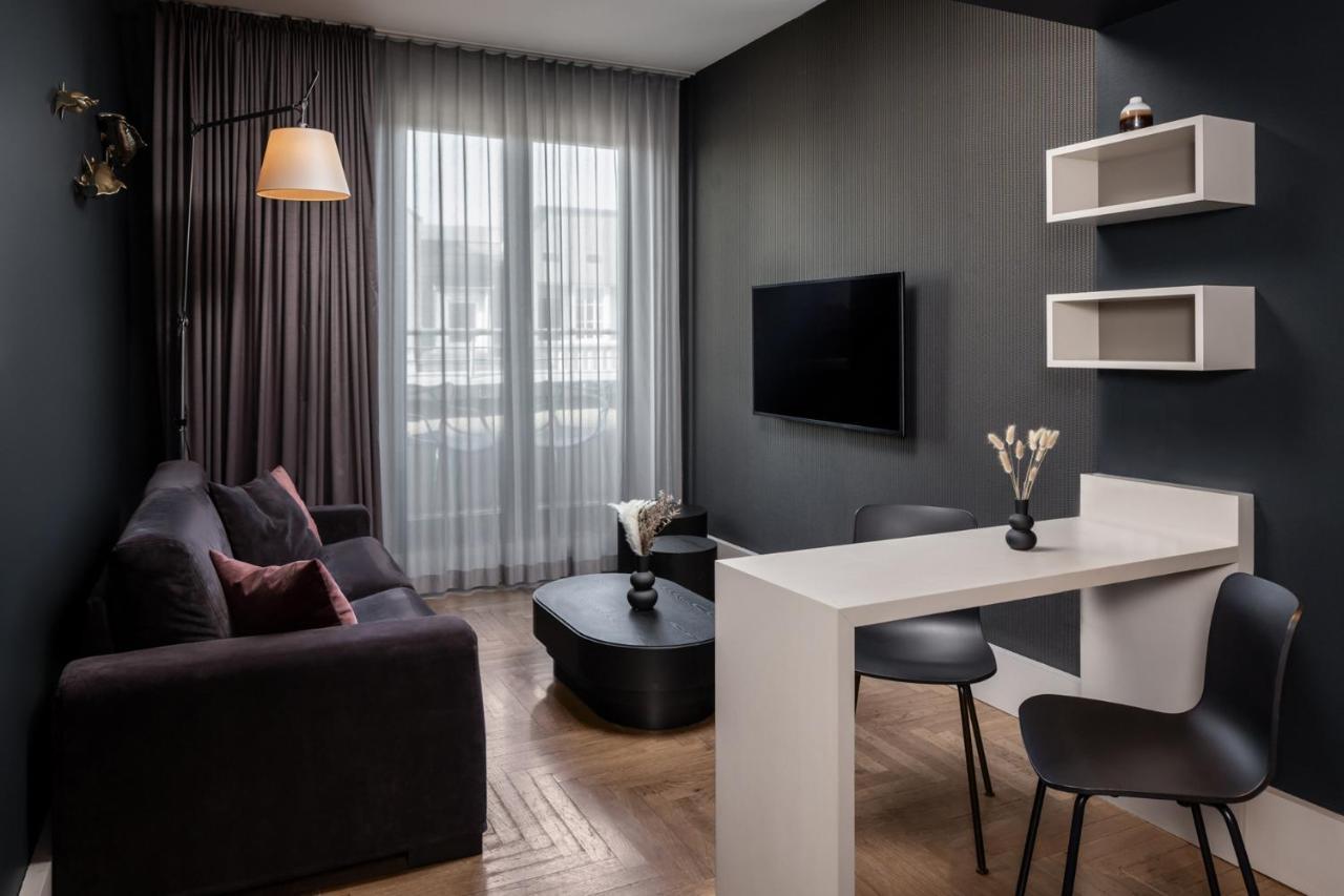 Amano Rooms&apartments Hotel